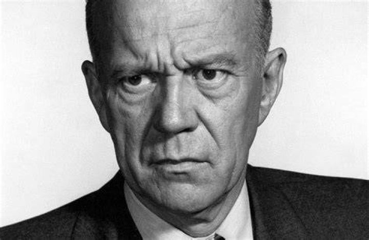Willis Bouchey